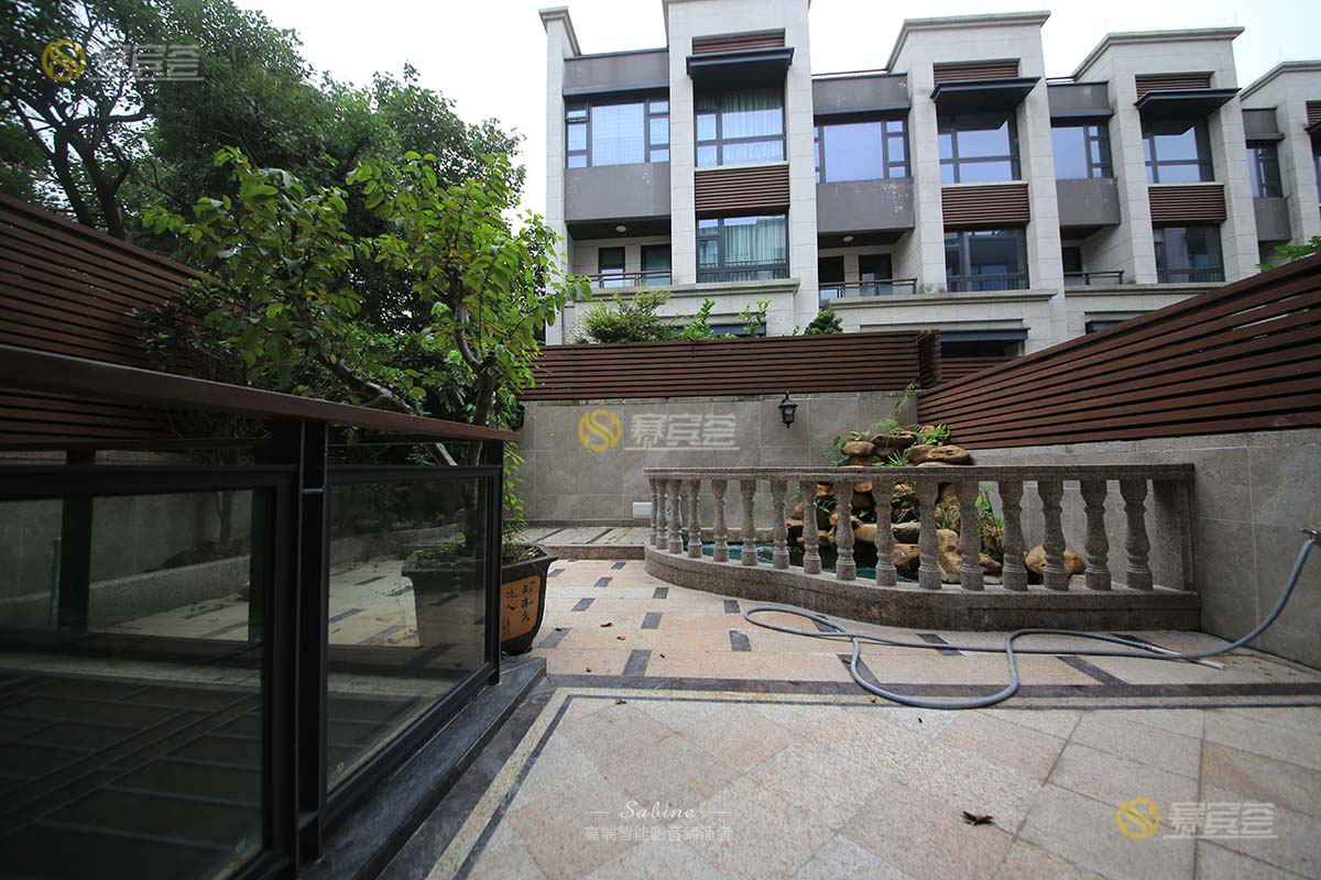 多功能家庭影院 多功能家庭影院